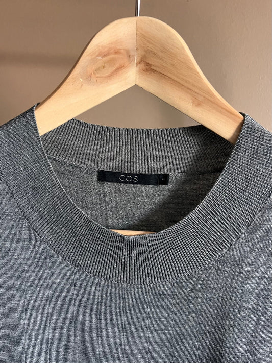 Preloved COS 55 % silkki - 45 % puuvilla, harmaa liivi, koko S Siloa Secondhand – huollettu ja kuntotarkastettu