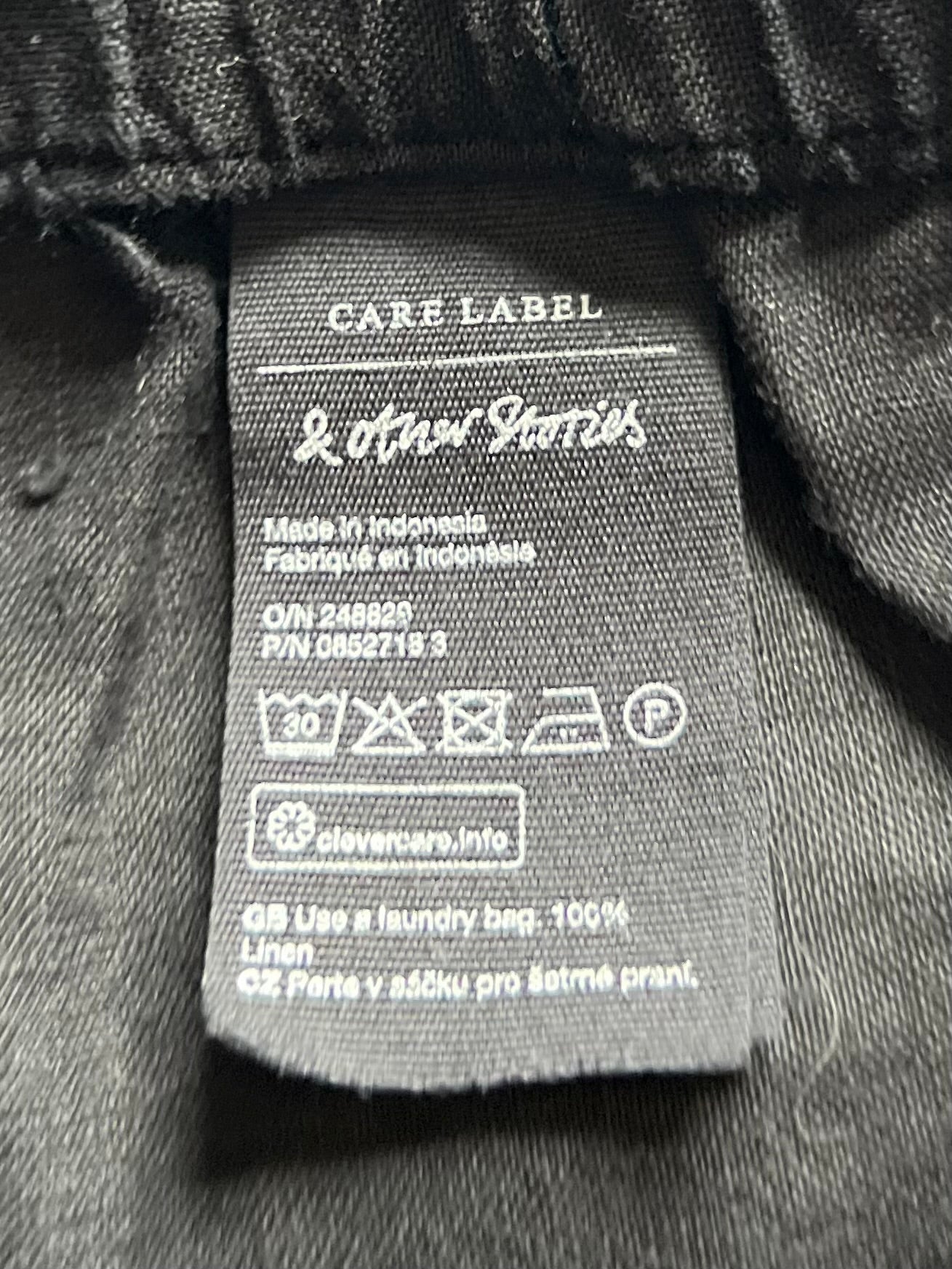 Preloved Los Angeles Atelier & Other Stories, 100 % pellava housut, musta, koko 34 Siloa Secondhand – huollettu ja kuntotarkastettu