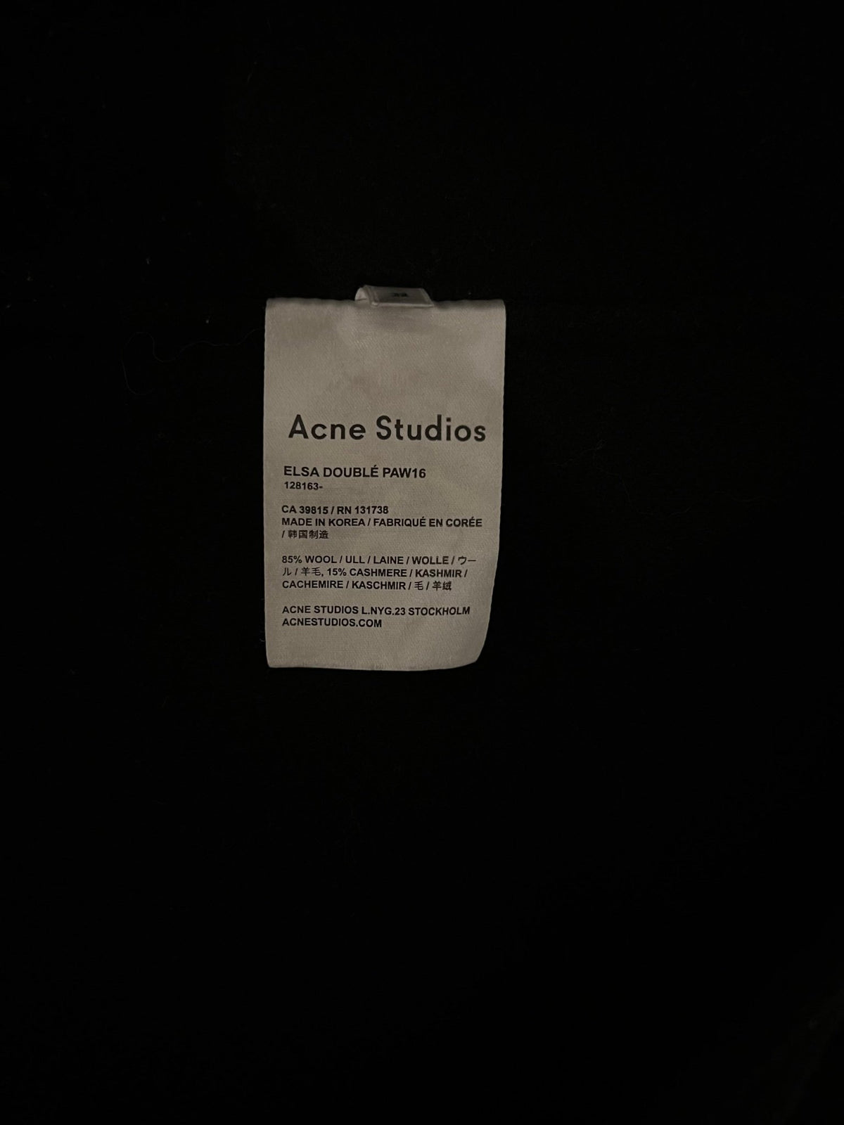 Preloved Acne Studios musta villakangastakki - villa/kashmir - S Siloa Secondhand – huollettu ja kuntotarkastettu