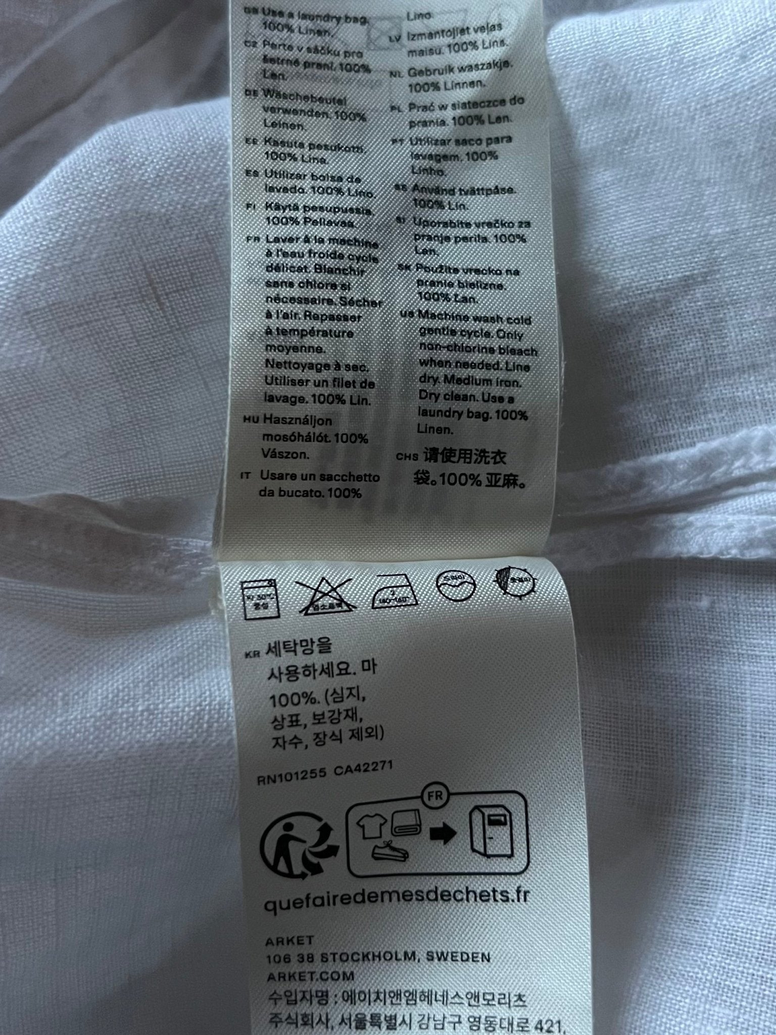 Preloved ARKET, 100 % pellava pusero, valkoinen, koko 42 Siloa Secondhand – huollettu ja kuntotarkastettu