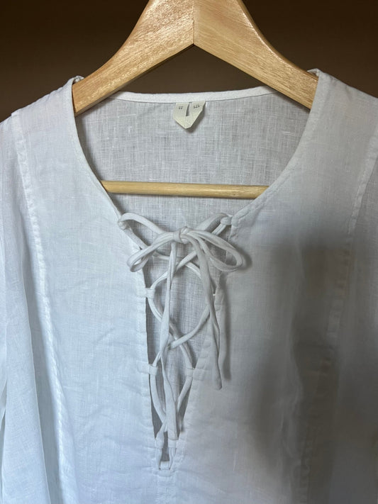 Preloved ARKET, 100 % pellava pusero, valkoinen, koko 42 Siloa Secondhand – huollettu ja kuntotarkastettu