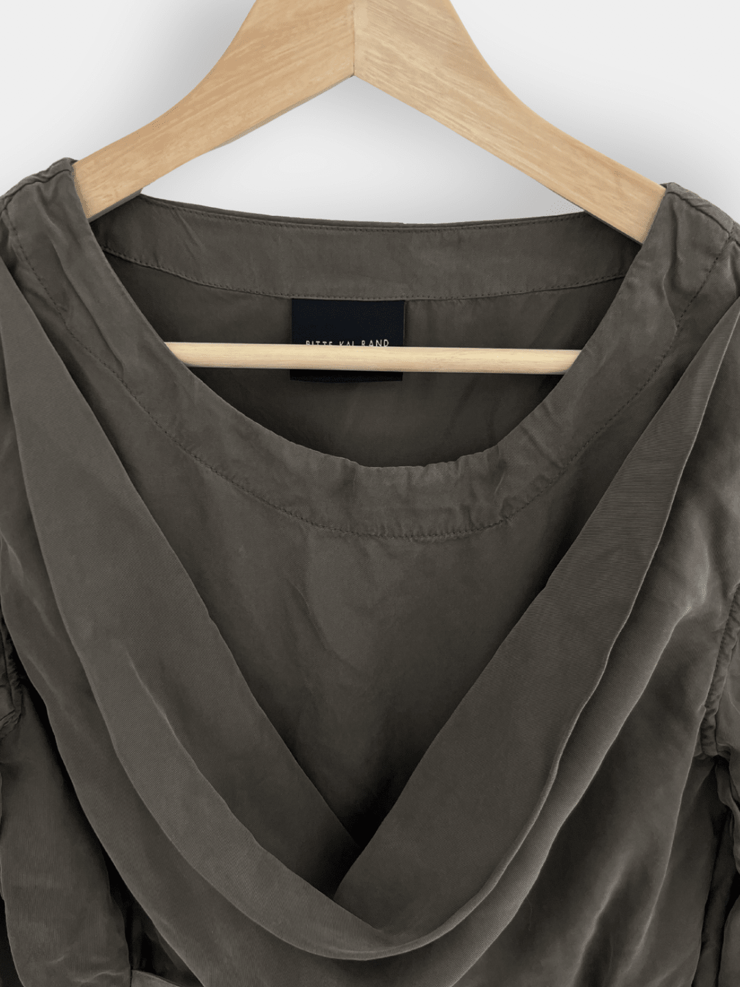 Preloved Bitte Kai Rand mekko, oliivi, M Siloa Secondhand – huollettu ja kuntotarkastettu