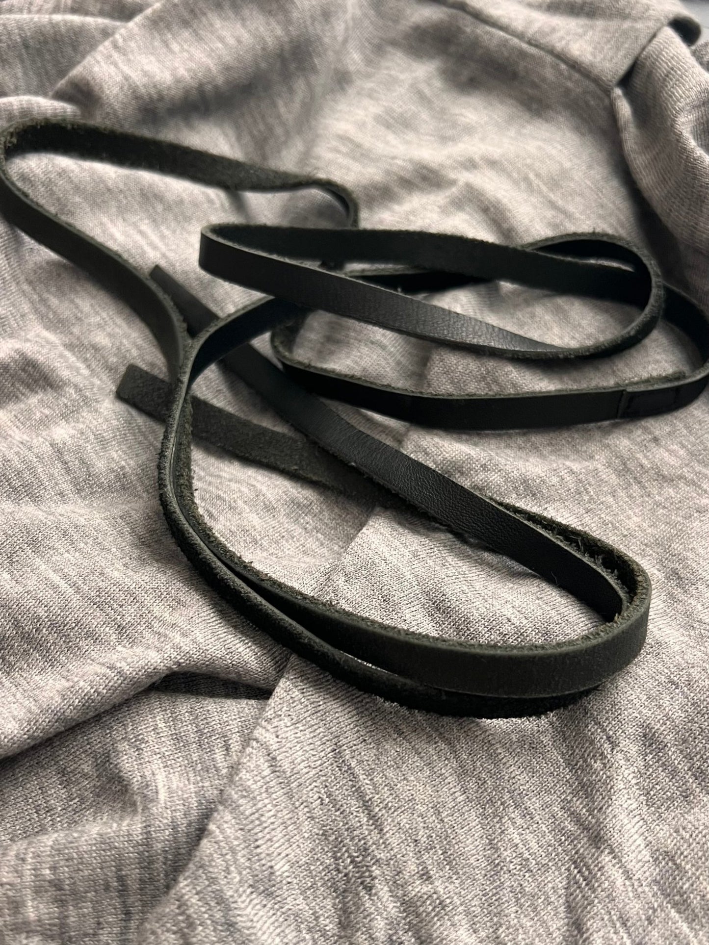Preloved COS 100 % merinovilla neuletakki vyöllä, harmaa, koko S Siloa Secondhand – huollettu ja kuntotarkastettu