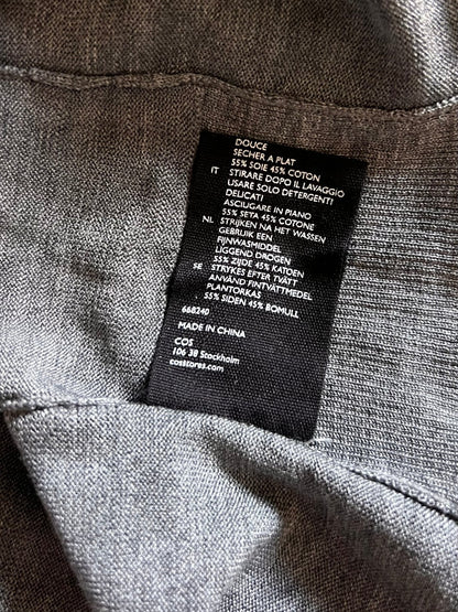 Preloved COS 55 % silkki - 45 % puuvilla, harmaa liivi, koko S Siloa Secondhand – huollettu ja kuntotarkastettu
