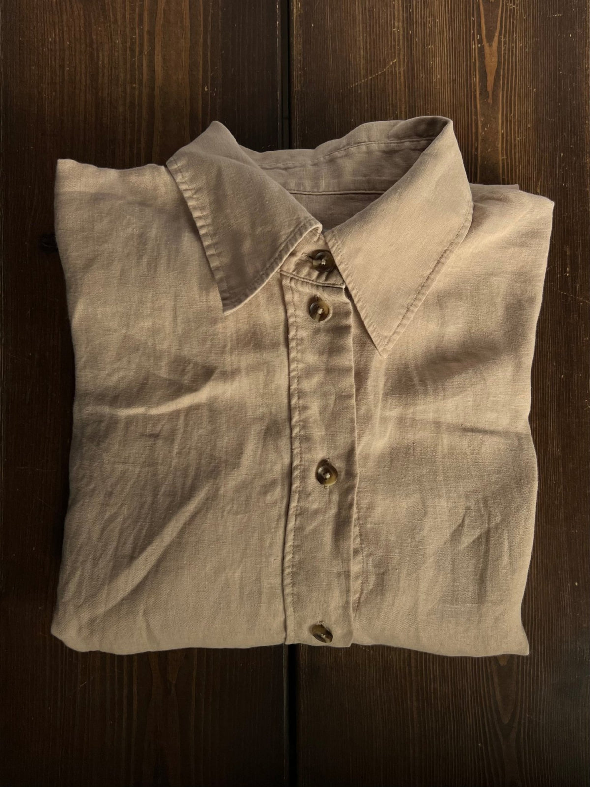 Preloved COS beige paitamekko 100 % pellavaa - XL Siloa Secondhand – huollettu ja kuntotarkastettu