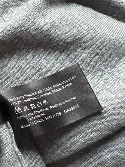Preloved Filippa K 100 % merinovilla neulepaita, harmaa, koko M Siloa Secondhand – huollettu ja kuntotarkastettu