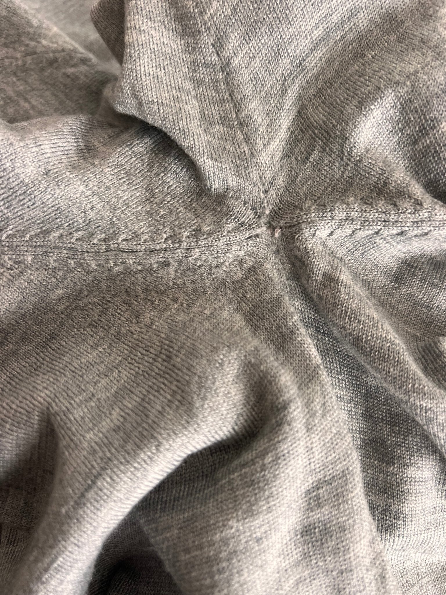 Preloved Filippa K 100 % merinovilla neulepaita, harmaa, koko M Siloa Secondhand – huollettu ja kuntotarkastettu