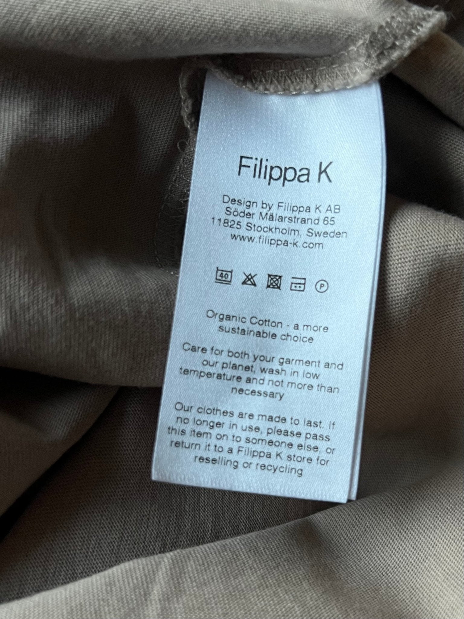 Preloved Filippa K, 100 % puuvilla t - paitamekko beige, koko S Siloa Secondhand – huollettu ja kuntotarkastettu