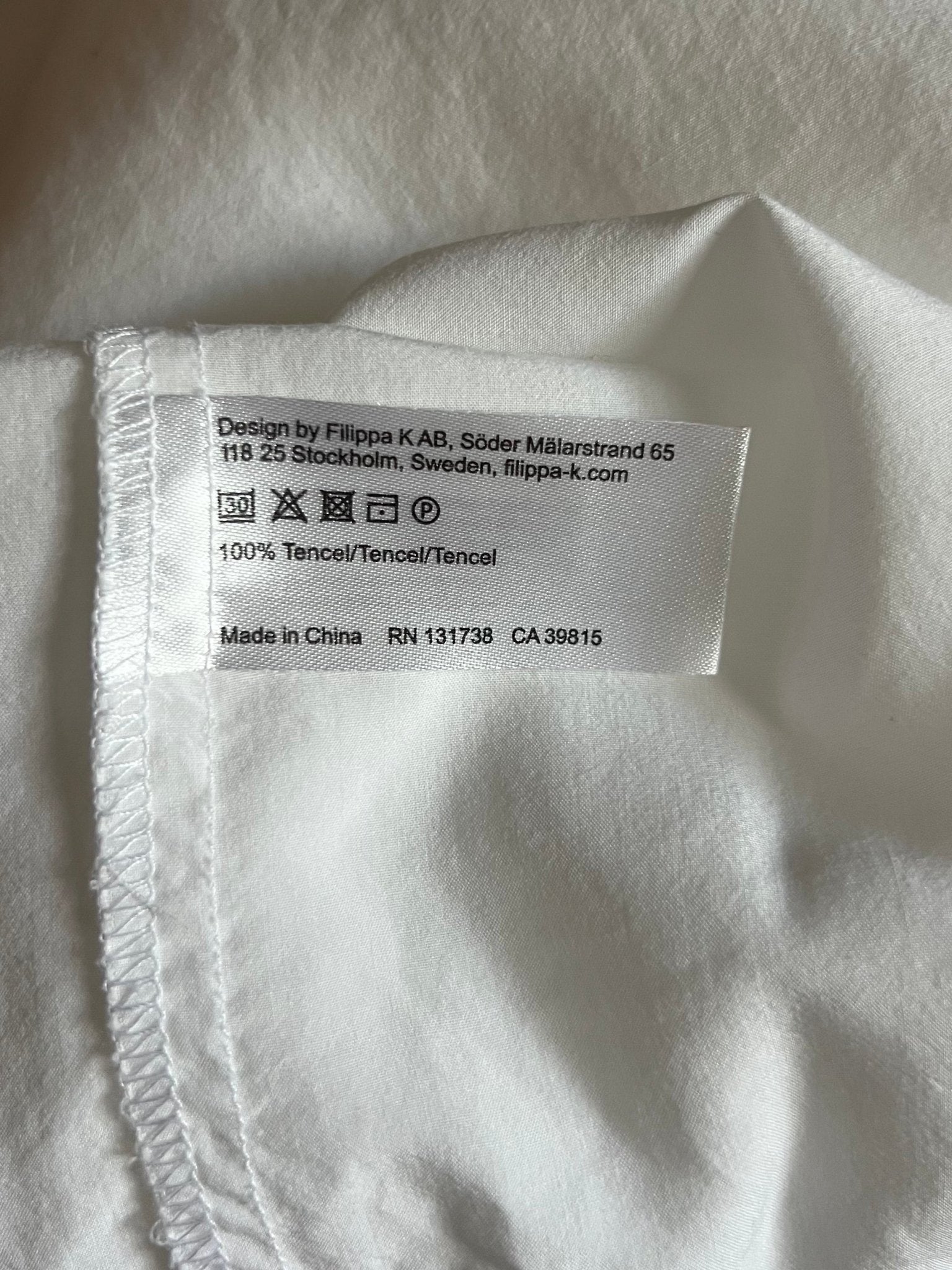 Preloved Filippa K. 100% Tencel pusero, valkoinen, koko S Siloa Secondhand – huollettu ja kuntotarkastettu