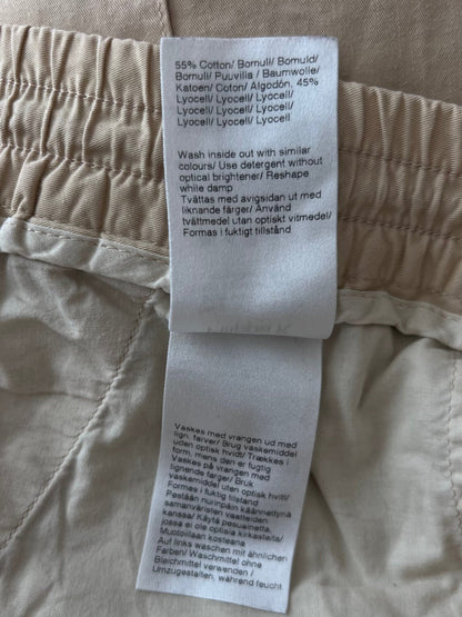 Preloved Filippa K housut, beige, L Siloa Secondhand – huollettu ja kuntotarkastettu