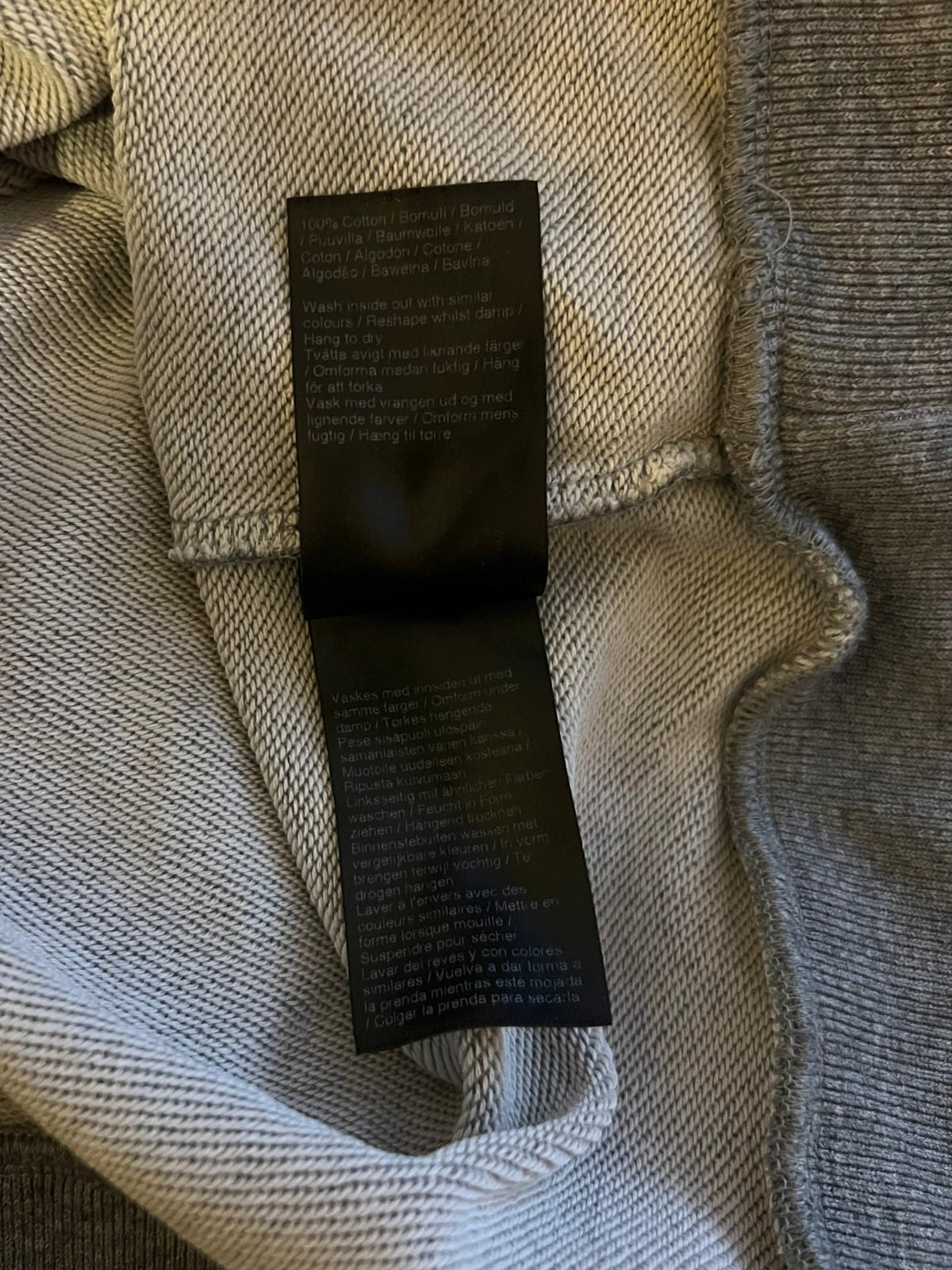 Preloved Filippa K puuvillacollege - L Siloa Secondhand – huollettu ja kuntotarkastettu