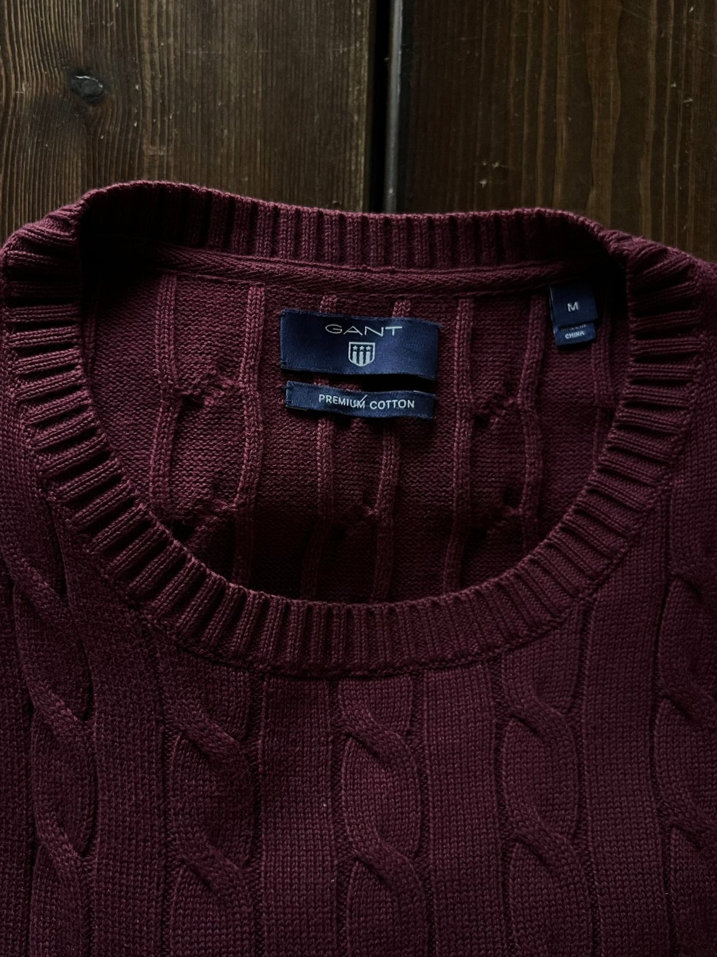 Preloved Gant puuvillaneule, luumu, M Siloa Secondhand – huollettu ja kuntotarkastettu