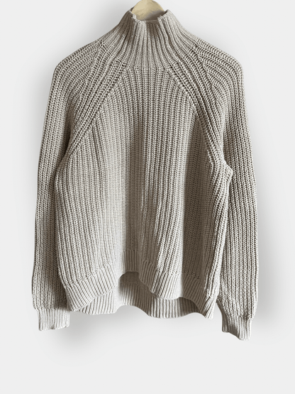 Preloved GAP puuvilla neulepusero, beige, koko M Siloa Secondhand – huollettu ja kuntotarkastettu