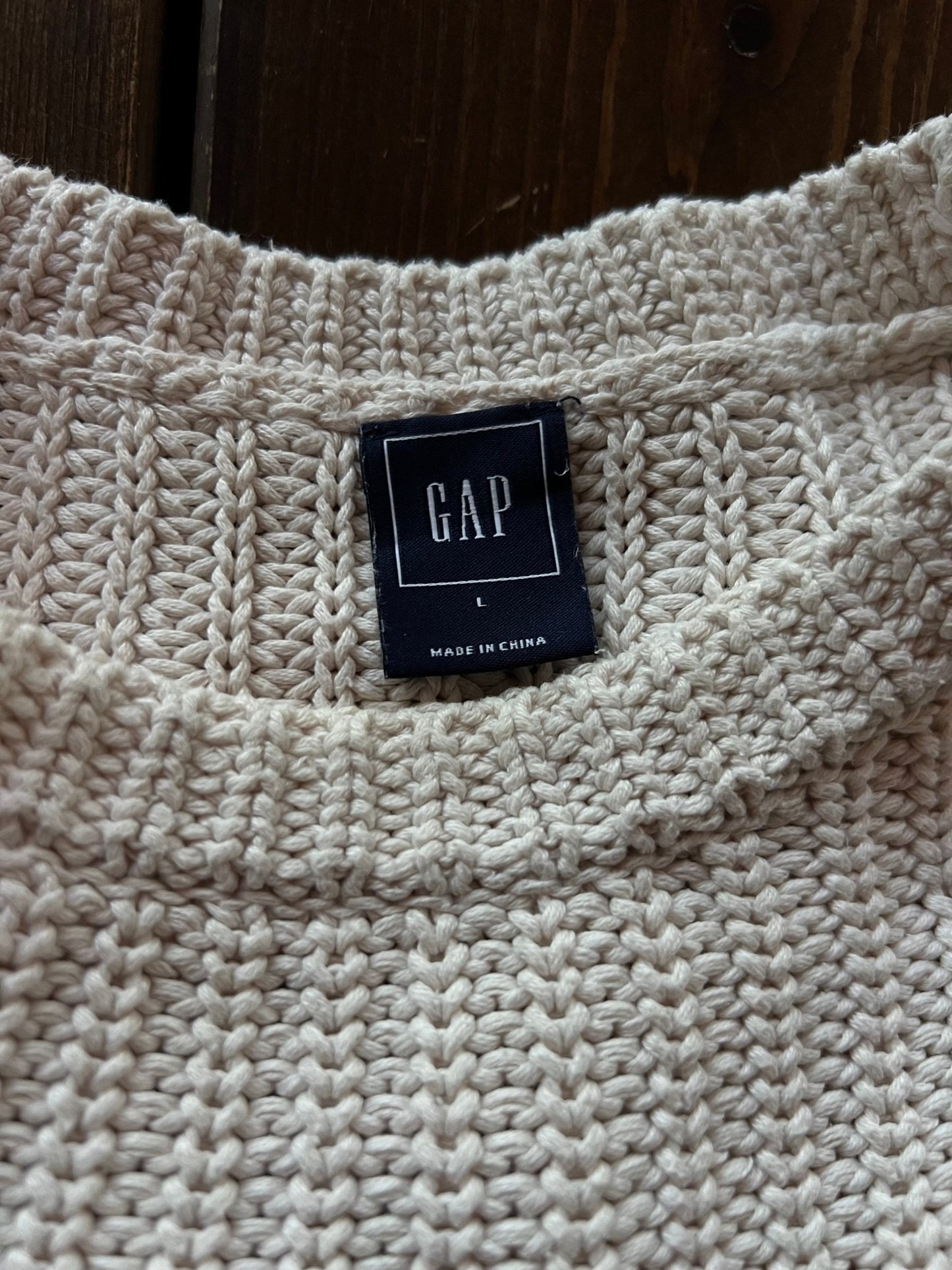 Preloved Gap puuvillaneule, luonnonvalkoinen, L Siloa Secondhand – huollettu ja kuntotarkastettu