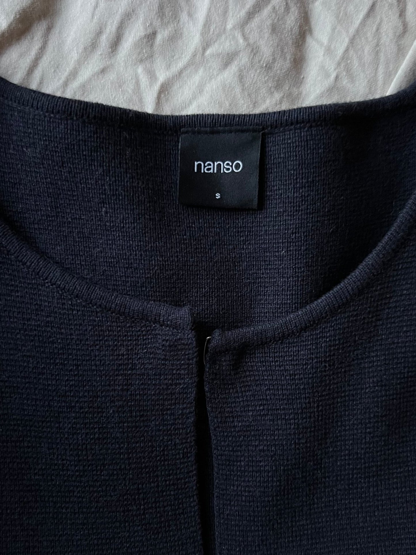 Preloved Nanso, 100 % puuvilla neuletakki, tummansininen, koko S Siloa Secondhand – huollettu ja kuntotarkastettu