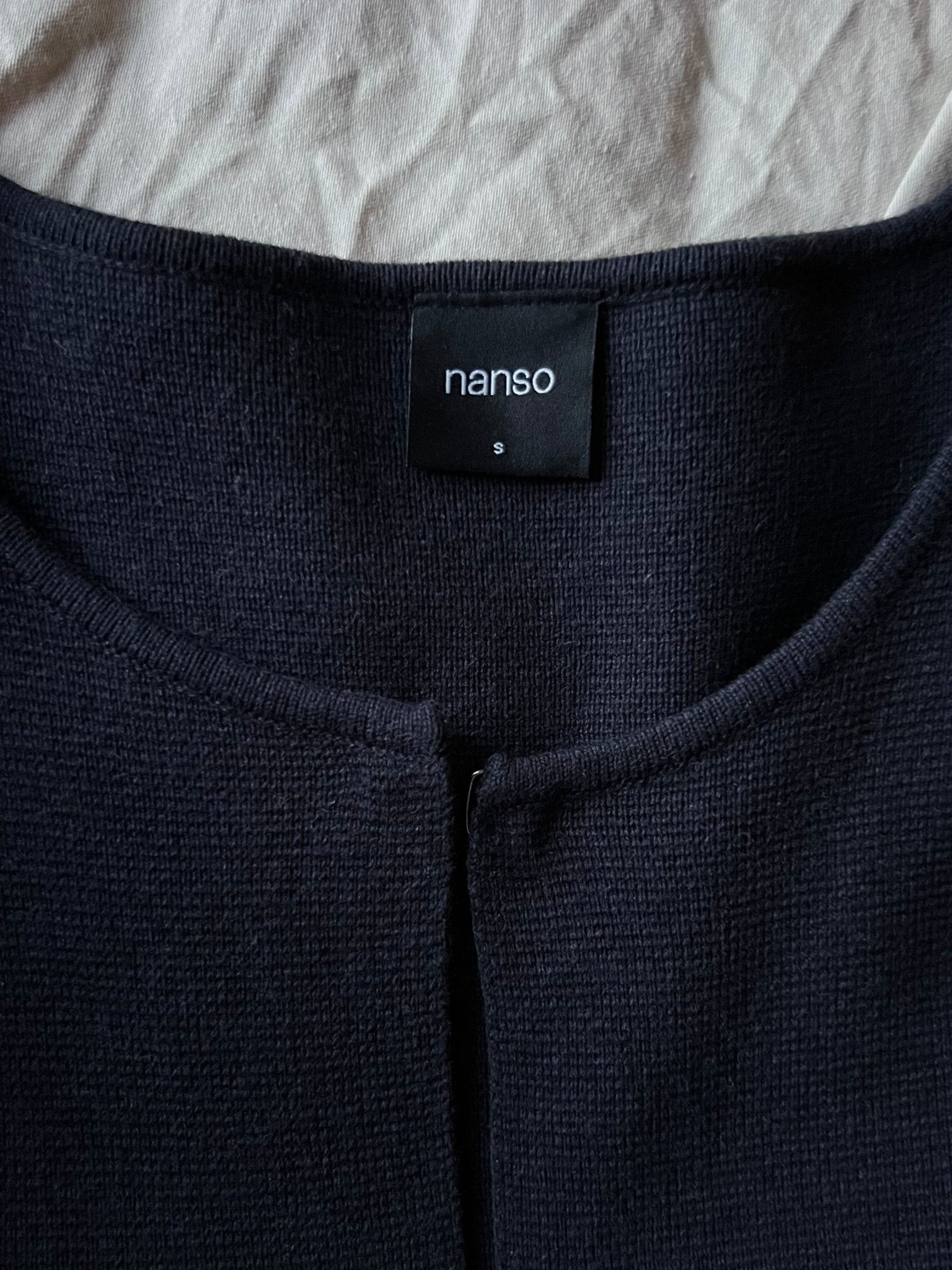 Preloved Nanso, 100 % puuvilla neuletakki, tummansininen, koko S Siloa Secondhand – huollettu ja kuntotarkastettu