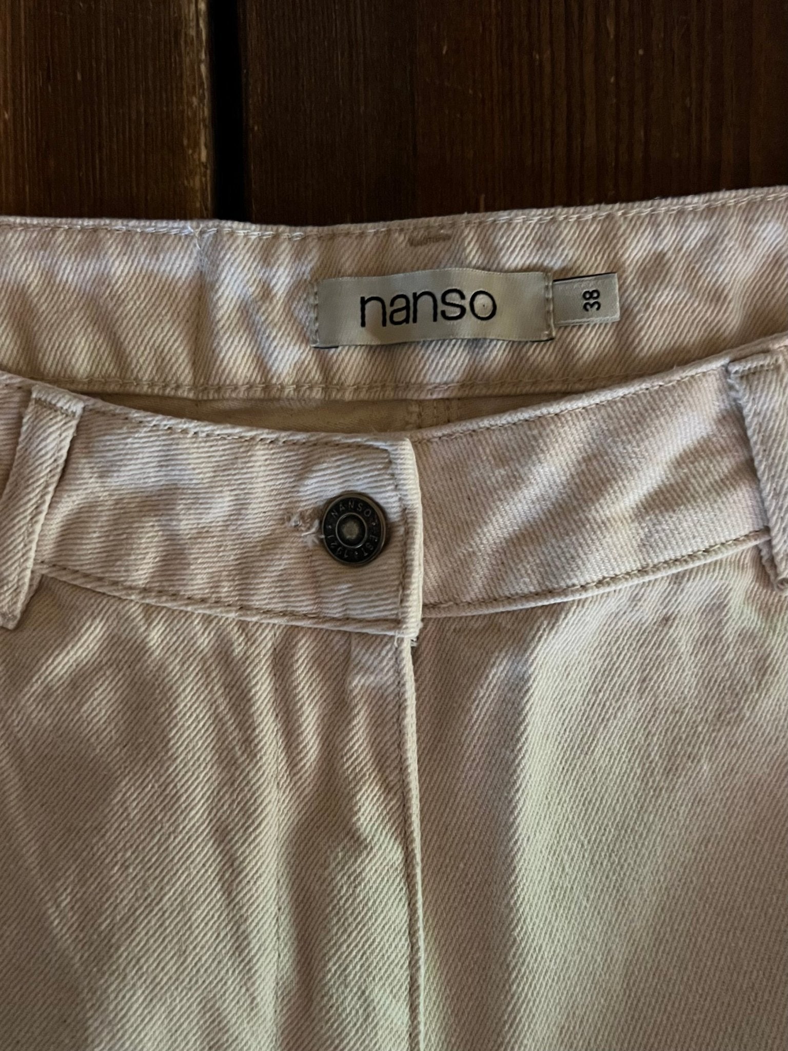 Preloved Nanso puuvillafarkut, luonnonvalkoinen, M Siloa Secondhand – huollettu ja kuntotarkastettu