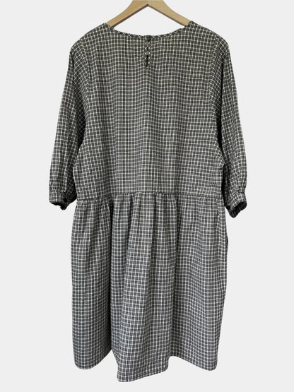 Preloved Nanso puuvillamekko musta/beige, L Siloa Secondhand – huollettu ja kuntotarkastettu