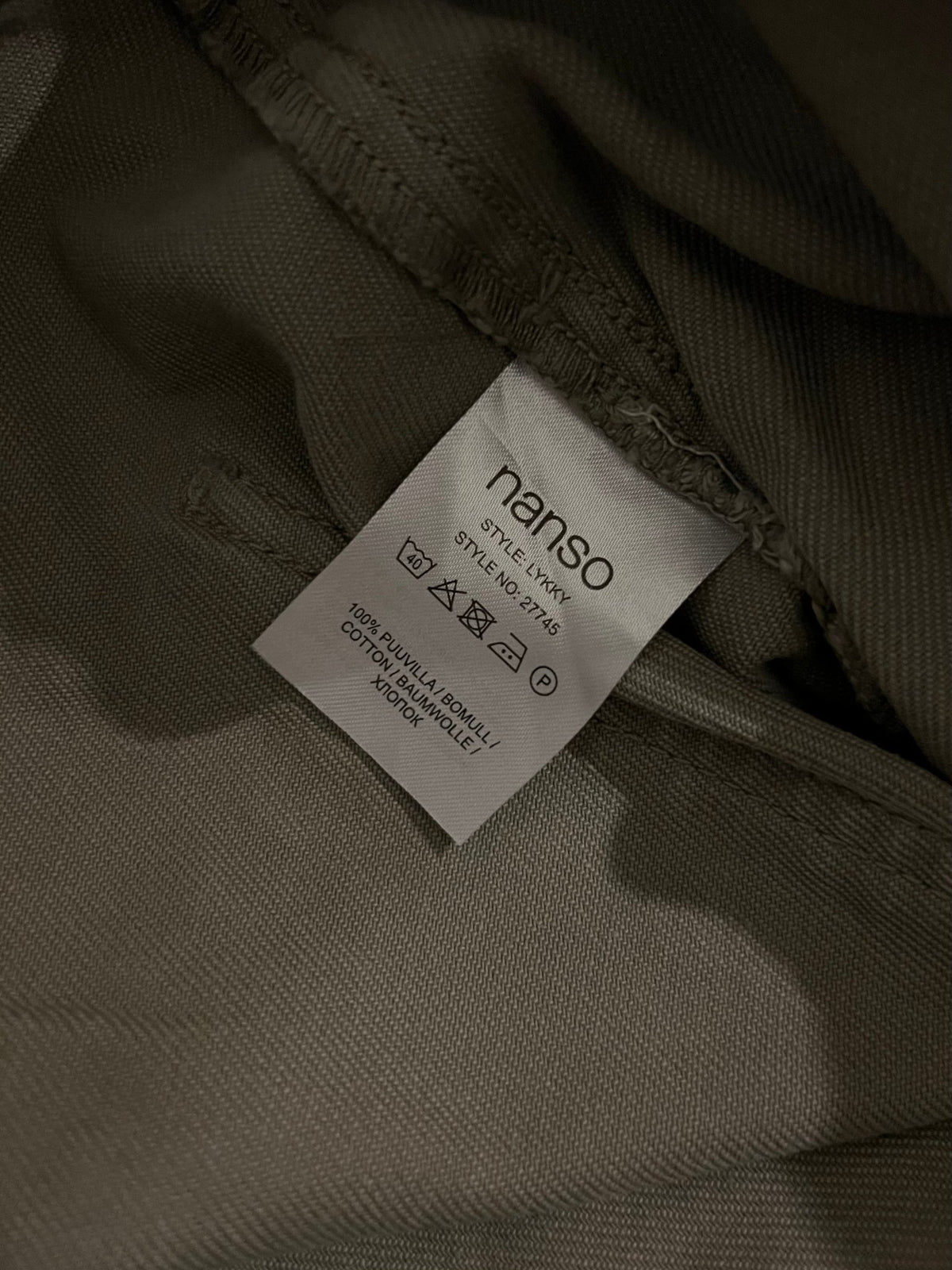 Preloved Nanso vihreät farkut 100 % puuvillaa - L Siloa Secondhand – huollettu ja kuntotarkastettu