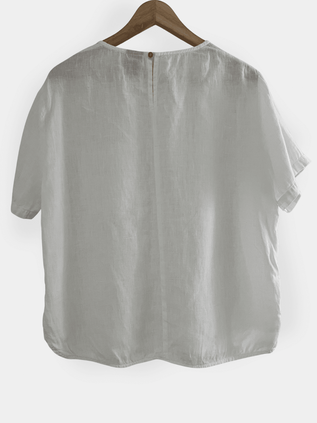 Preloved One Two pellava t-paita, valkoinen, M Siloa Secondhand – huollettu ja kuntotarkastettu