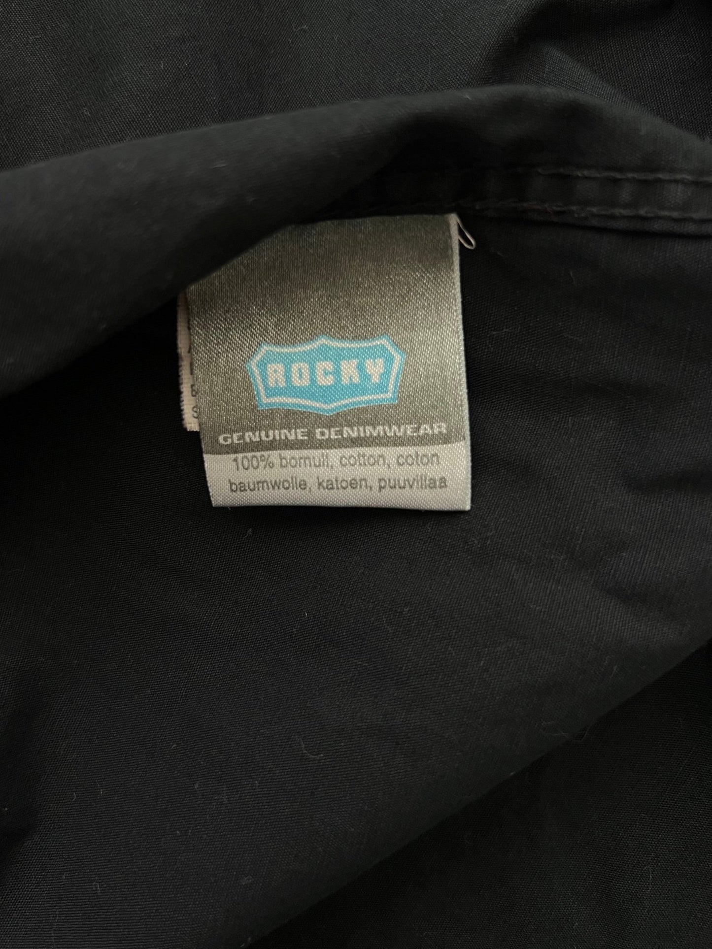 Preloved Rocky puuvilla paitatakki, musta, XL Siloa Secondhand – huollettu ja kuntotarkastettu