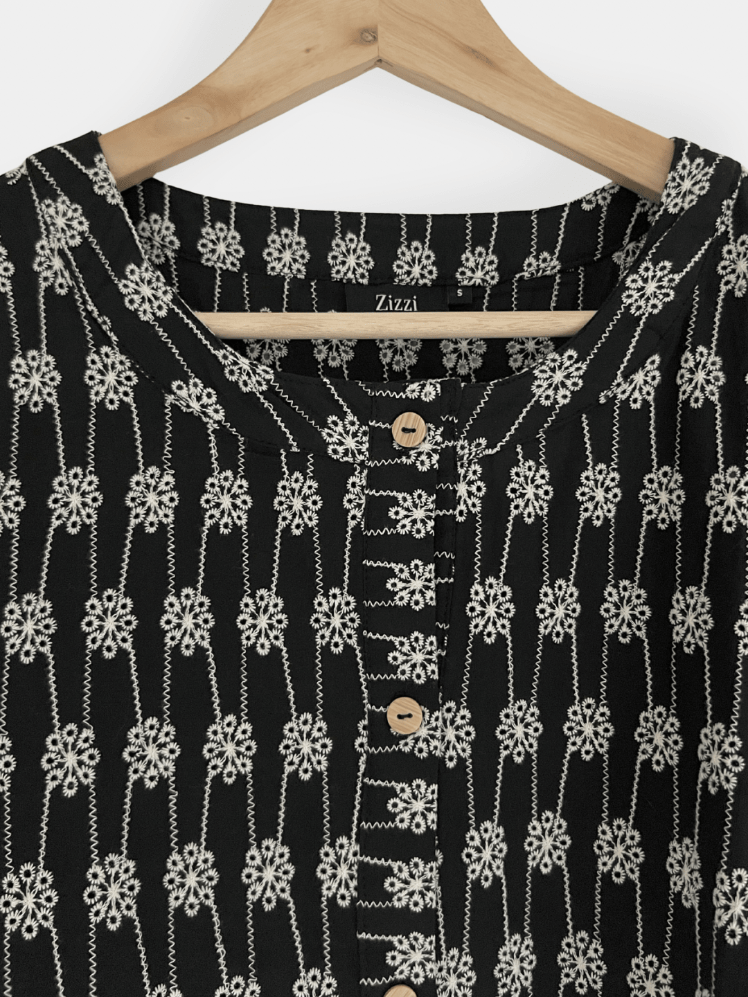 Preloved Zizzi puuvillapusero, musta/valkoinen, L Siloa Secondhand – huollettu ja kuntotarkastettu